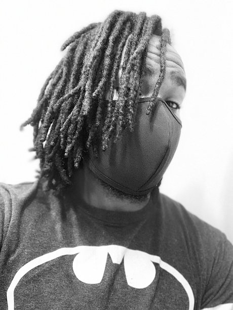 Royal t modèle adulte des photos