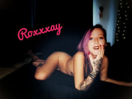 roxxxay actrice chaude img