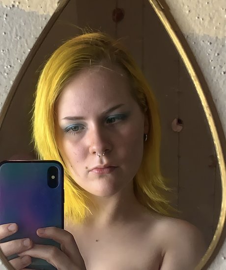 adolescents jeunes onlyfans belle érotique archive