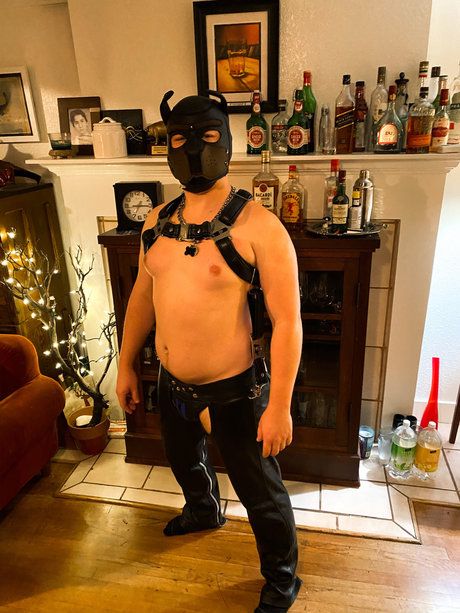 Kato modèle adulte des photos