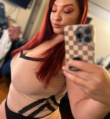 RoseCurves actrice chaude image