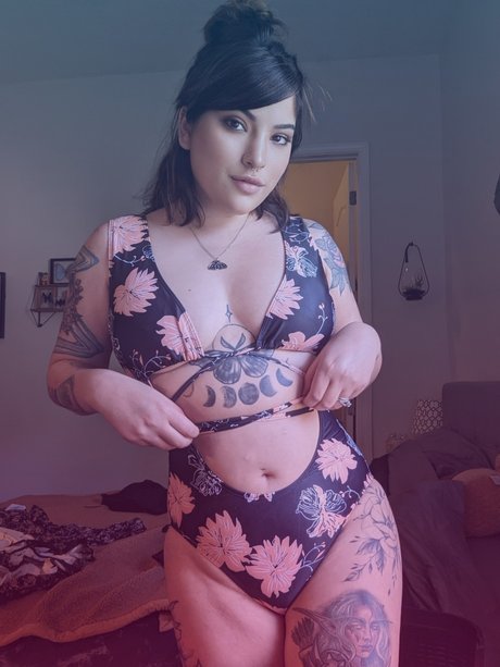 Salem Equinox étoile xxx image