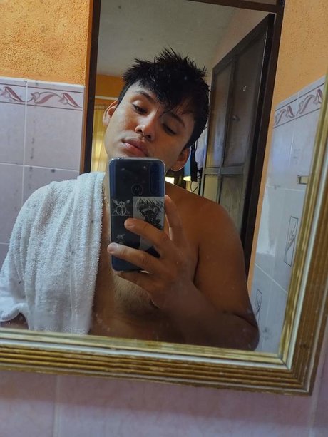 Said étoile nue des photos