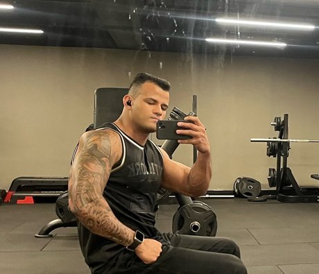 SAAM FREE_ modèle img