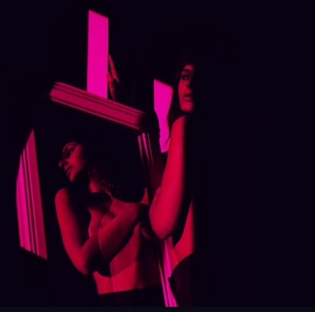 Silviana Maria nus étoiles photo