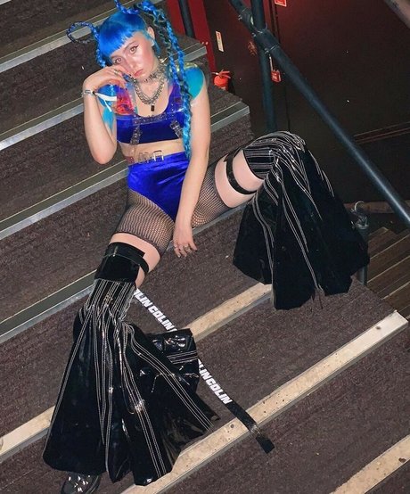 brunette onlyfans xxx sympa des photos