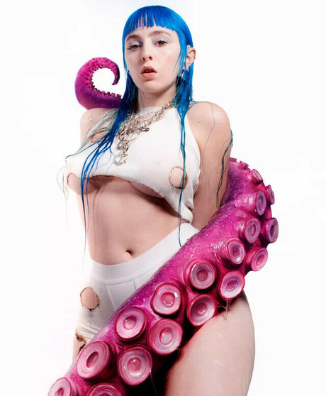 Ashnikko sexe star archive