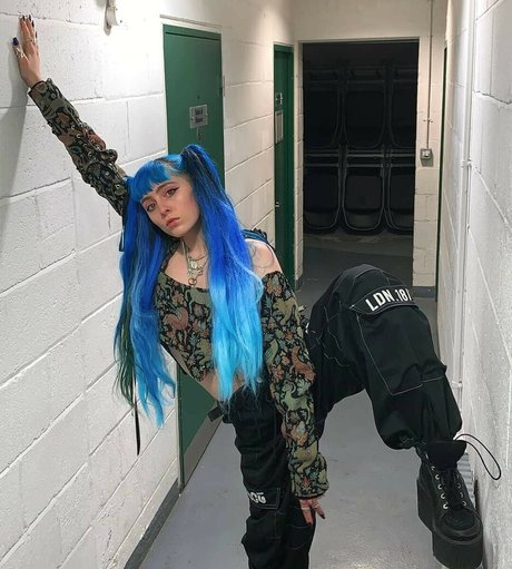 Ashnikko belle actrice img