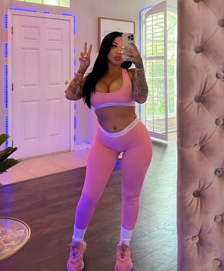 Jennifer Mercado star du porno exclusive images