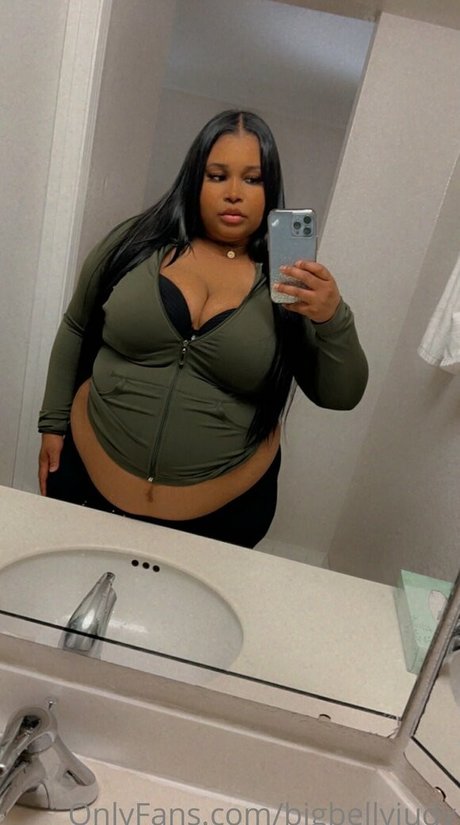 bigbellyjudy modèle sexy images