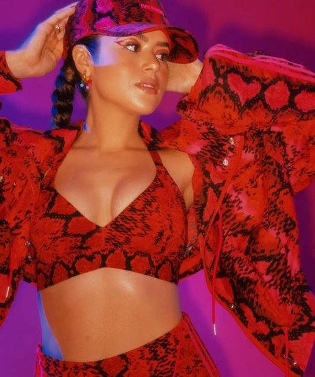 Maisa Silva top star des photos