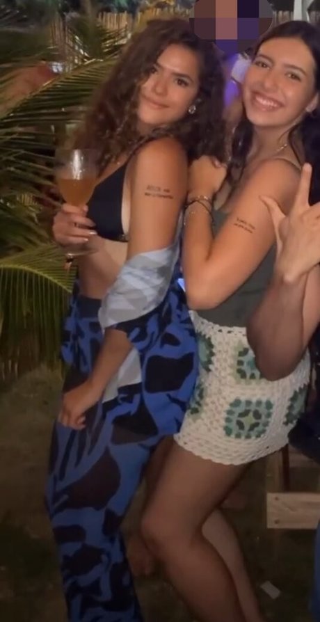 Maisa Silva modèle adulte archive