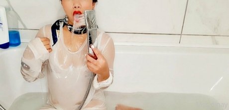 msspinay modèle exclusif photos