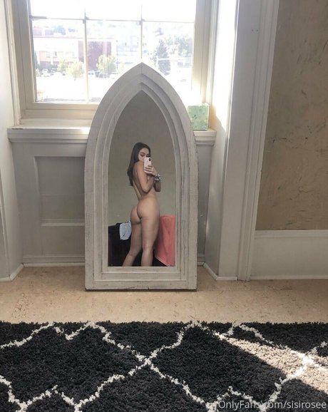 blonde en forme onlyfans très chaud galerie