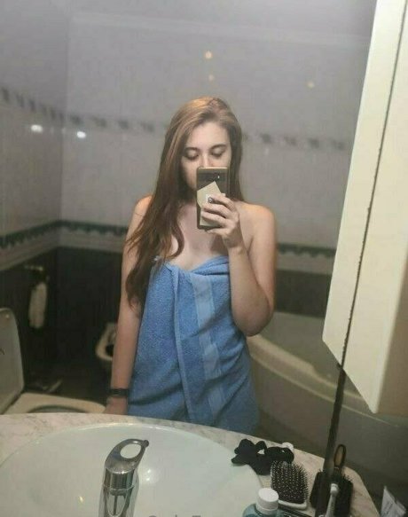 onfiretamii star du porno nue des photos