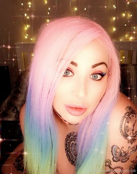 queenrainifree actrice galerie