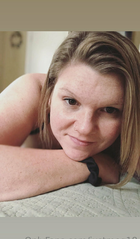 justmeg18 étoile hd galerie