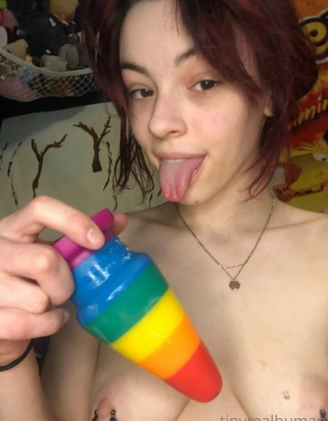 ébène nue onlyfans belle qualité archive