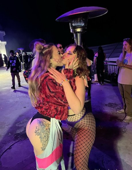 caitlynbabyxx actrice adulte collection