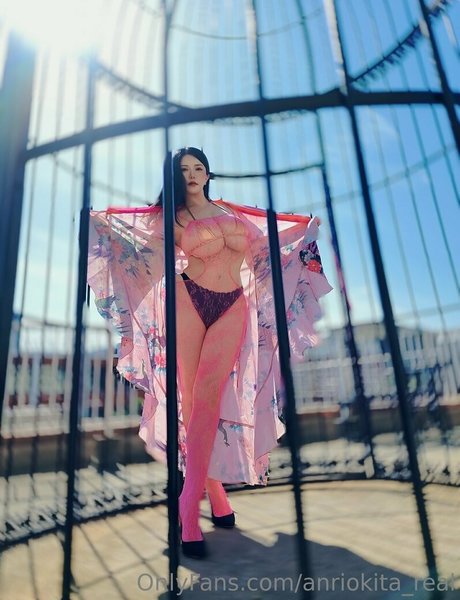 anriokita real jolie étoile img