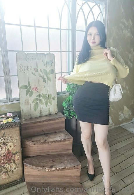 baisers lesbiens onlyfans belle qualité images