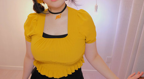 reine de pique onlyfans haut érotique photo