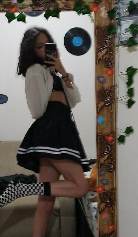 Thesuusu étoile sexy image