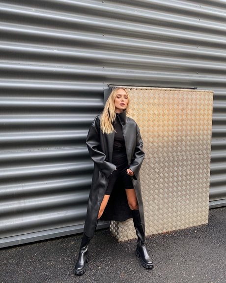 lesbiennes aux gros seins onlyfans belle érotique image