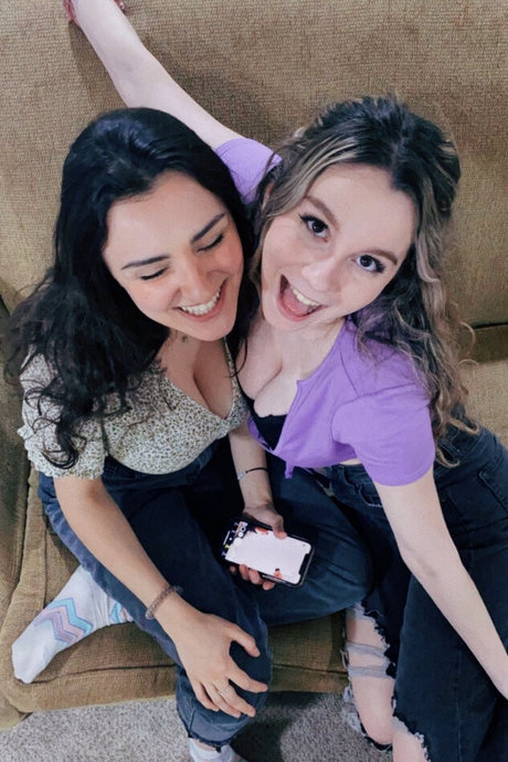 lingerie milf uniquementfans sympa pornographique photo