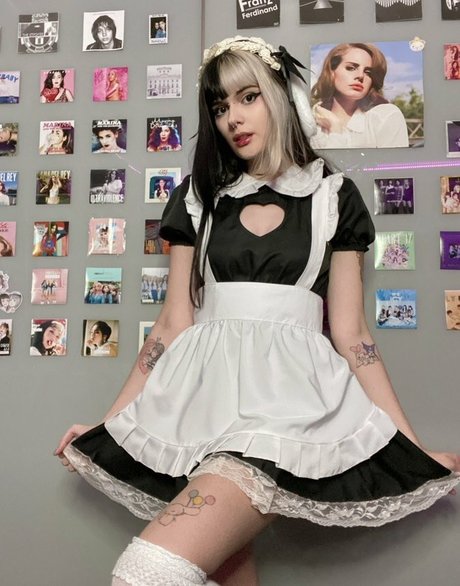 Cherry Bella star du porno des photos