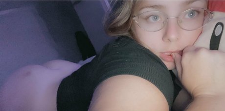 Kae leo modèle adulte image