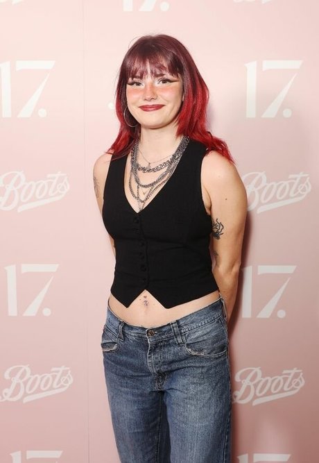 Ramona Marquez étoile de haute qualité galeries