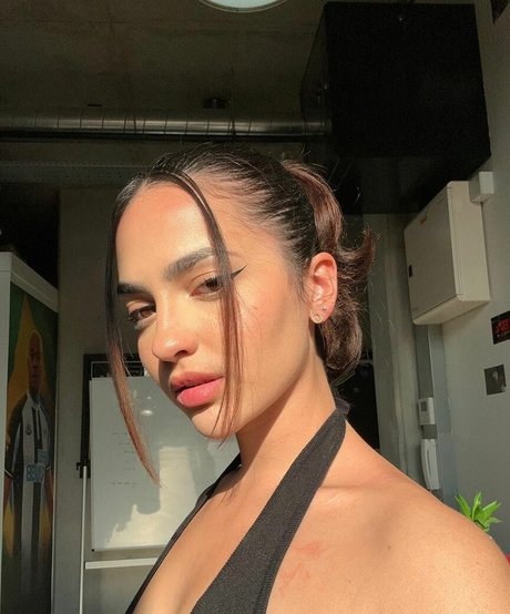 Miaxmon modèles nus photo