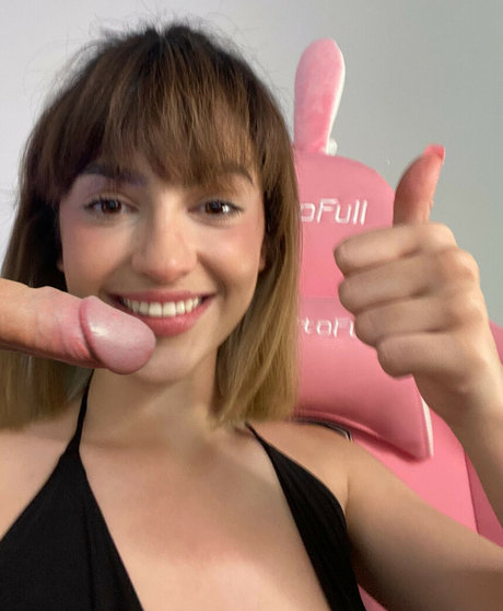 Miaxmon belle actrice galerie