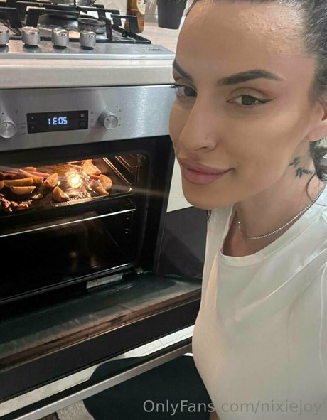 nixiejoy modèle parfait photos