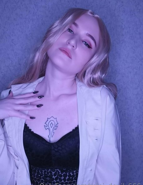 lingerie blanche onlyfans bel adulte des photos