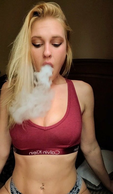 smokingprincessof star du porno chaud img