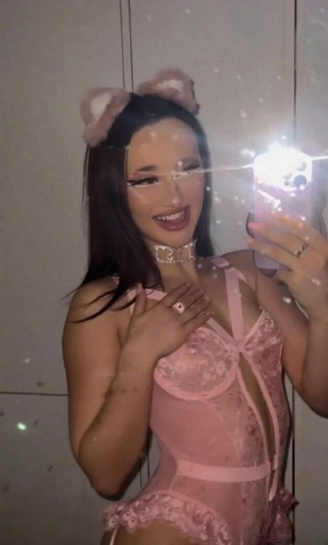 vv sailor moon vv actrice exclusive image