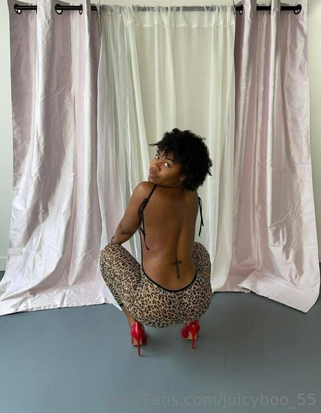 juicyboo 55 étoile érotique images