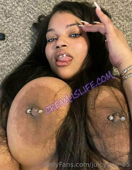 blonde aux gros seins onlyfans adulte images