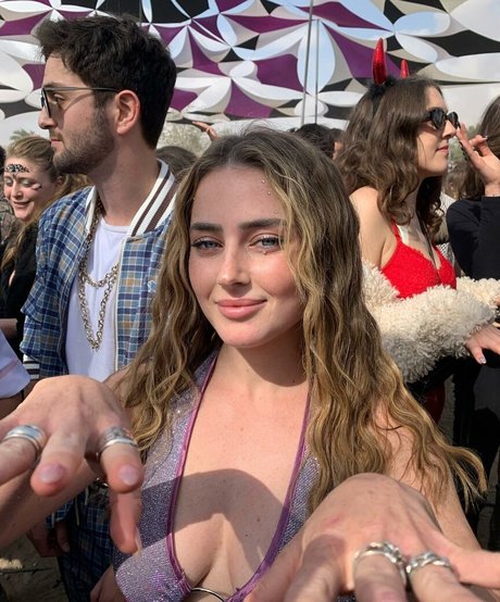 Effy Palarya actrice xxx collection