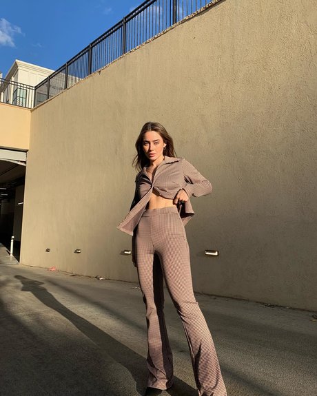 lingerie milf uniquementfans pornographique nu archive