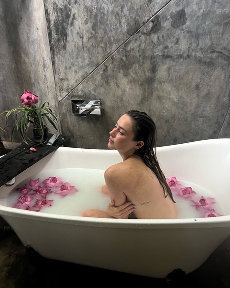 gros seins branlette espagnole onlyfans les meilleurs nus galeries