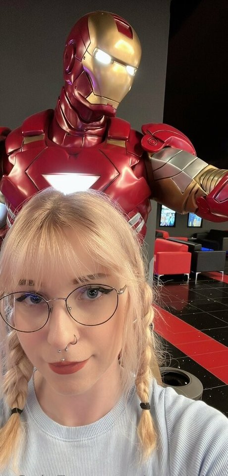 yumiaiko art star du porno des photos