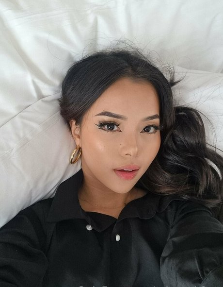 minaashfree actrice nue photo