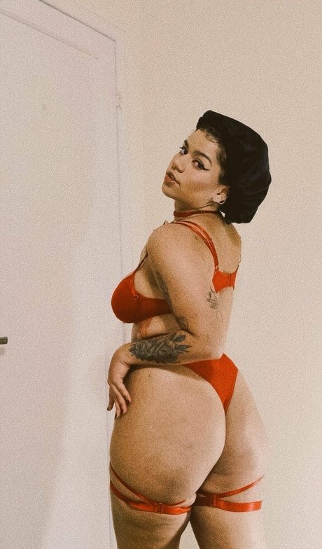 Kennya Raposo star du porno sympa archive