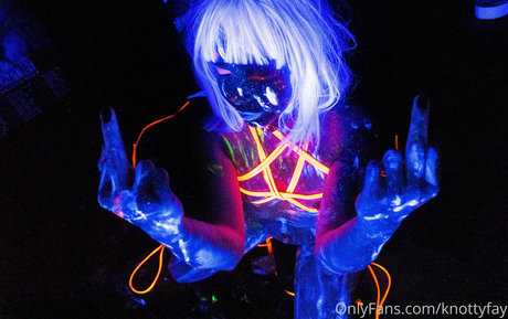 knottyfay modèle adulte images