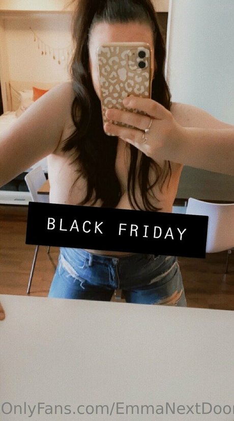 emmanextdoor étoile sexy photo