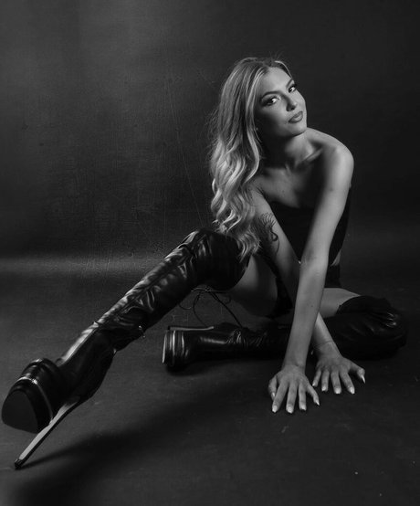 chatte giclante onlyfans plutôt meilleur images