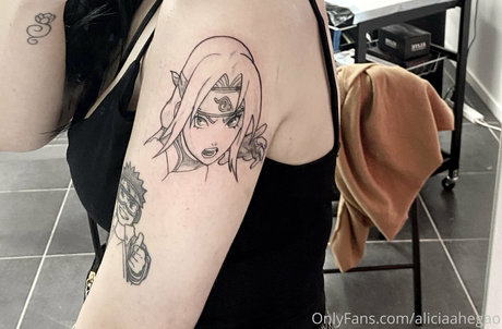 aliciaahegao sexe star du porno des photos